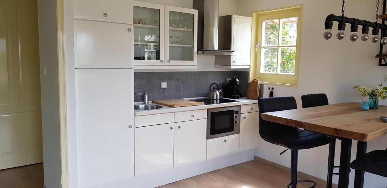 Prachtig Vrijstaand Appartement Aan Het Water Heerhugowaard Exteriör bild